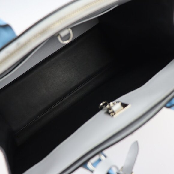 LOUIS VUITTON Black Leather Shoulder Bag - Picture 10 of 10